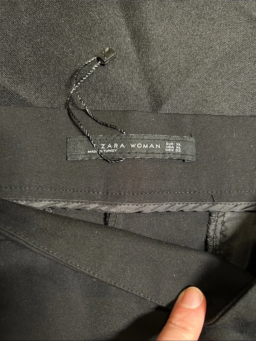 Zara Black High-Waist Tailored Shorts with Side Zip